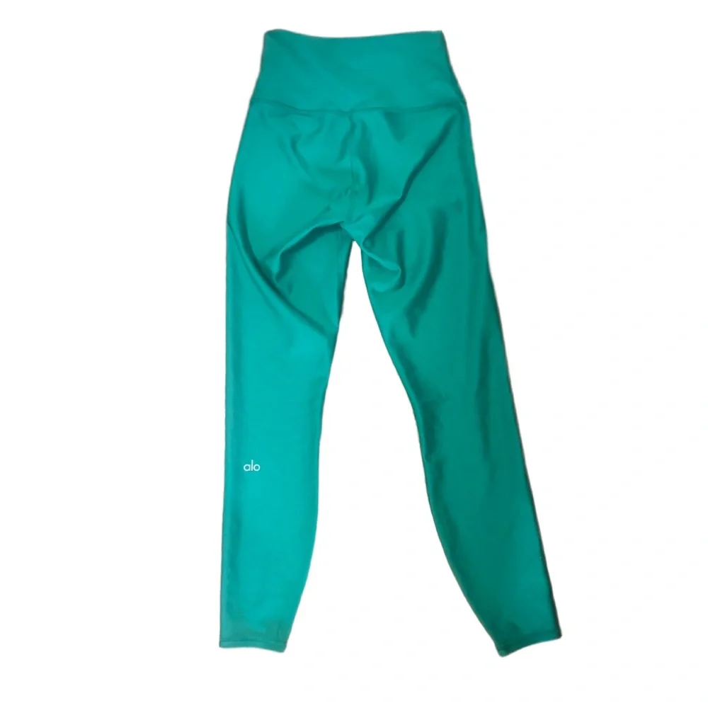 Alo Yoga Leggings - Picture 2 of 4